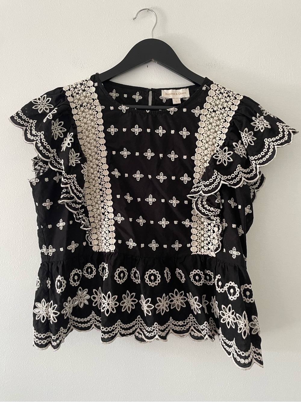 Jennifer & Grace 100% Cotton Embroidered Peplum Top Size L - Picture 2 of 5